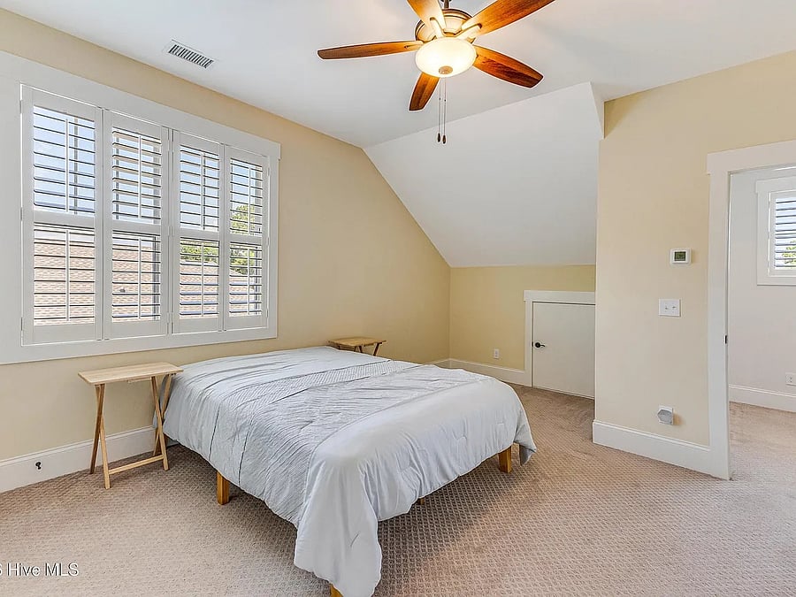 Furnished Finder property 1029735_1 photo 30