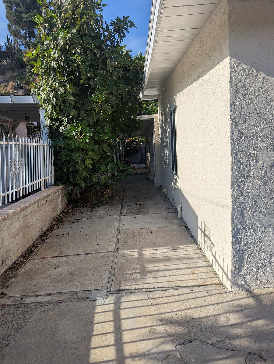 Furnished Finder property 1029749_1 photo 5