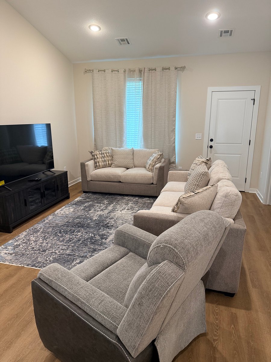 Furnished Finder property 1029752_1 photo 15