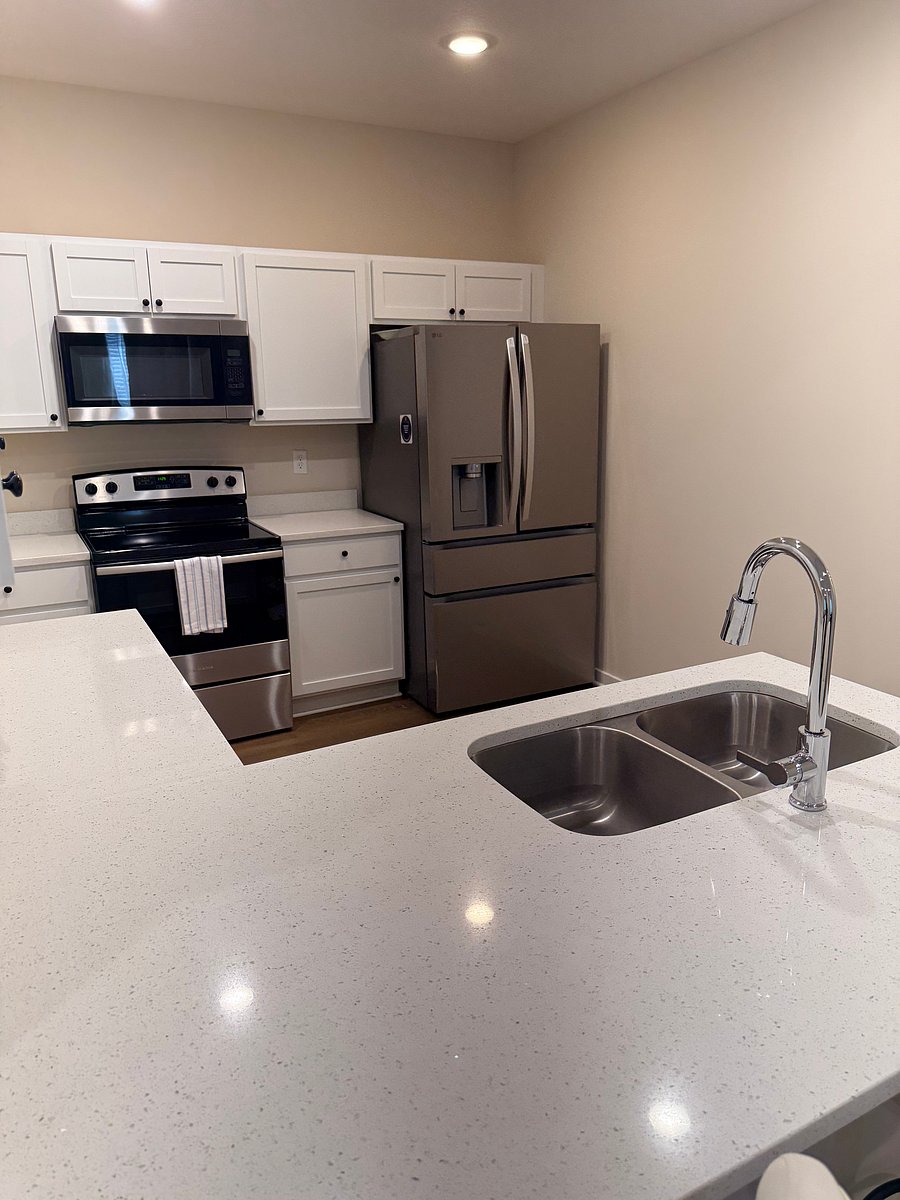 Furnished Finder property 1029752_1 photo 5