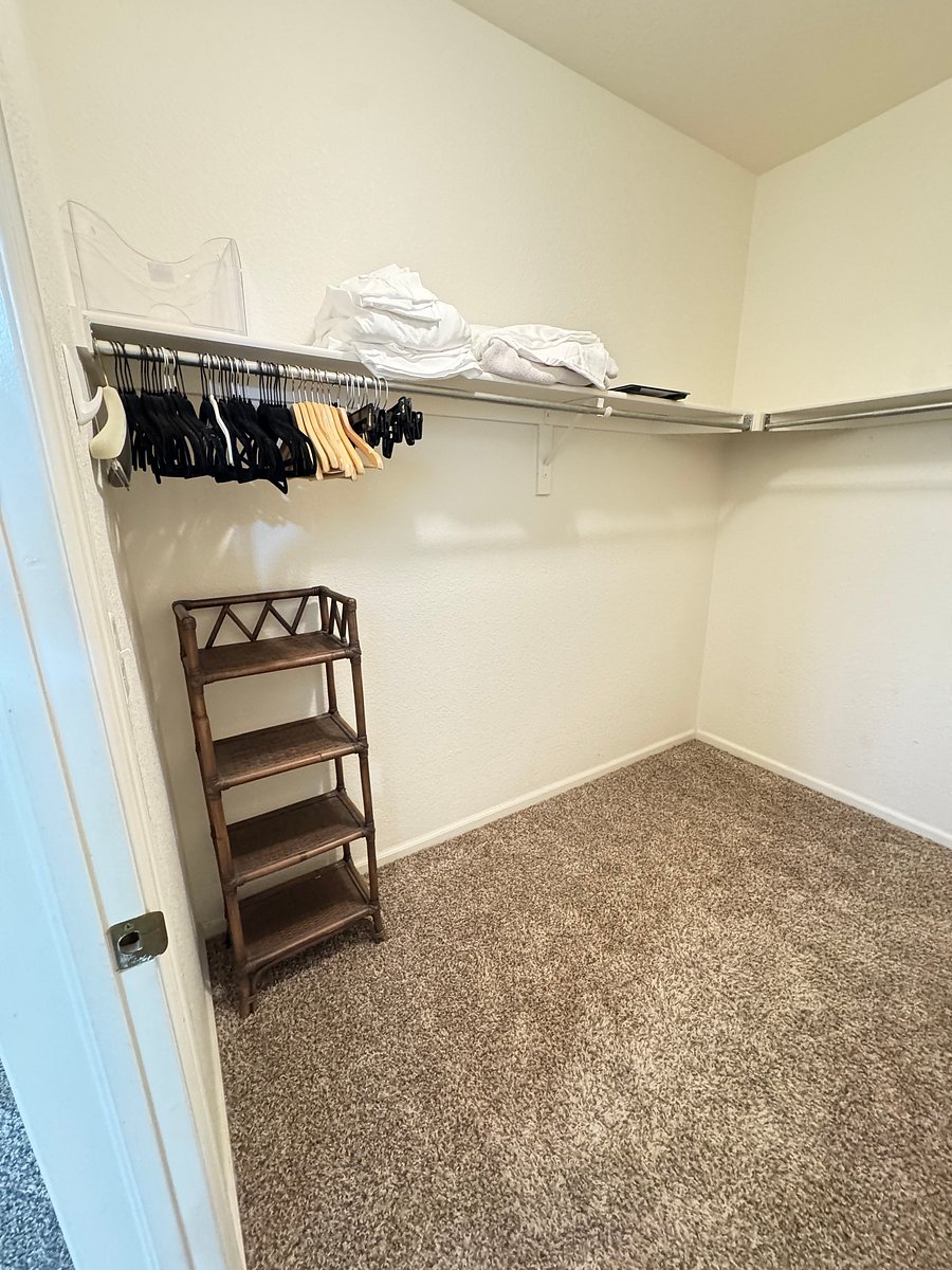 Furnished Finder property 1029755_1 photo 9