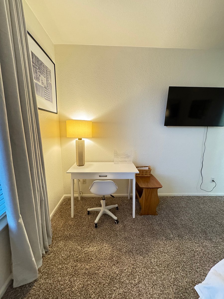 Furnished Finder property 1029755_1 photo 12