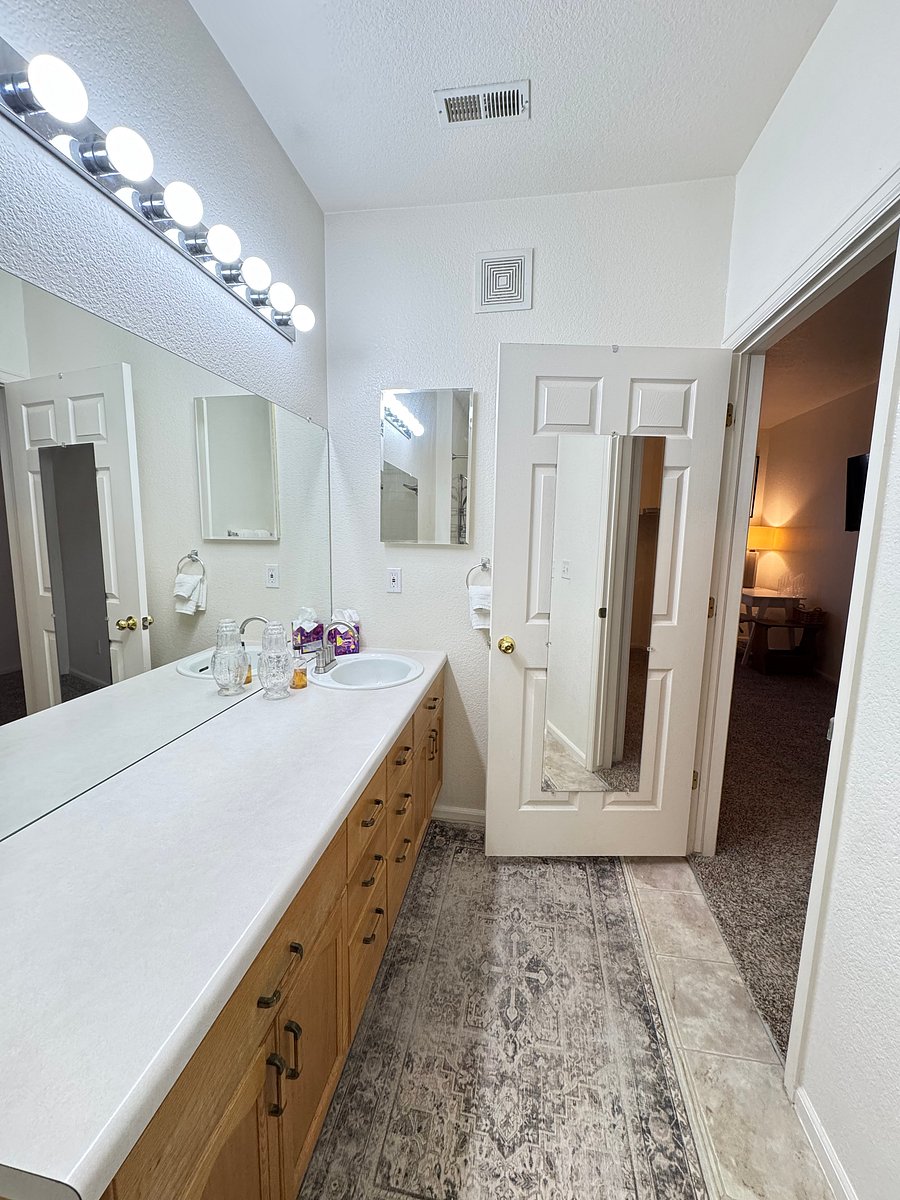Furnished Finder property 1029755_1 photo 7