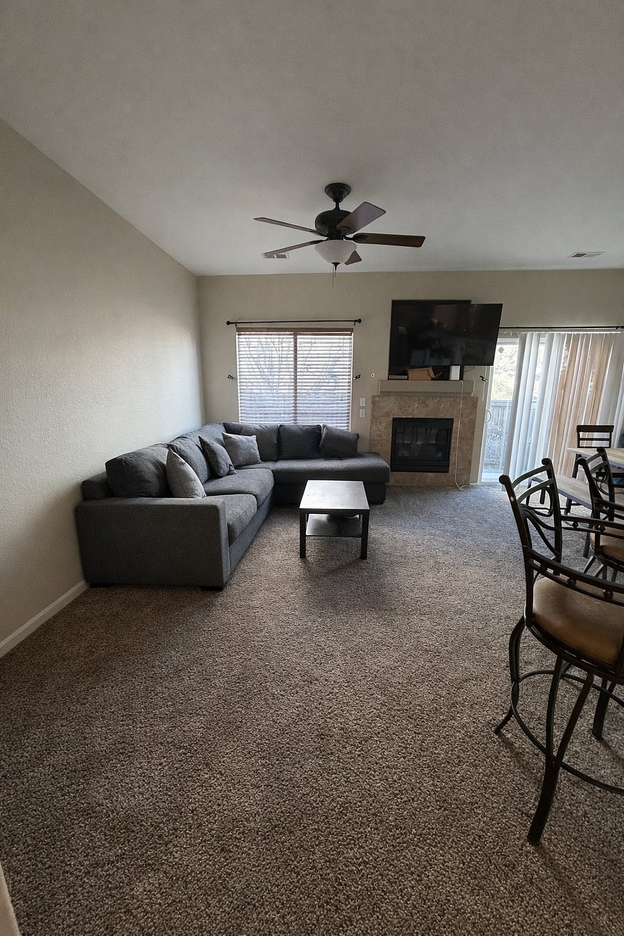Furnished Finder property 1029765_1 photo 3