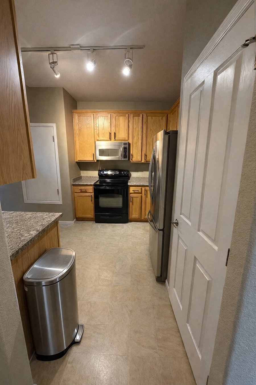 Furnished Finder property 1029765_1 photo 6