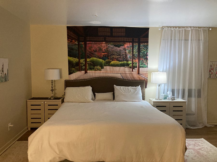king bed
