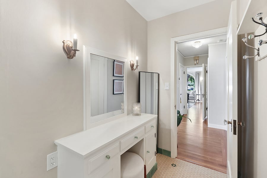 Furnished Finder property 1029773_1 photo 23