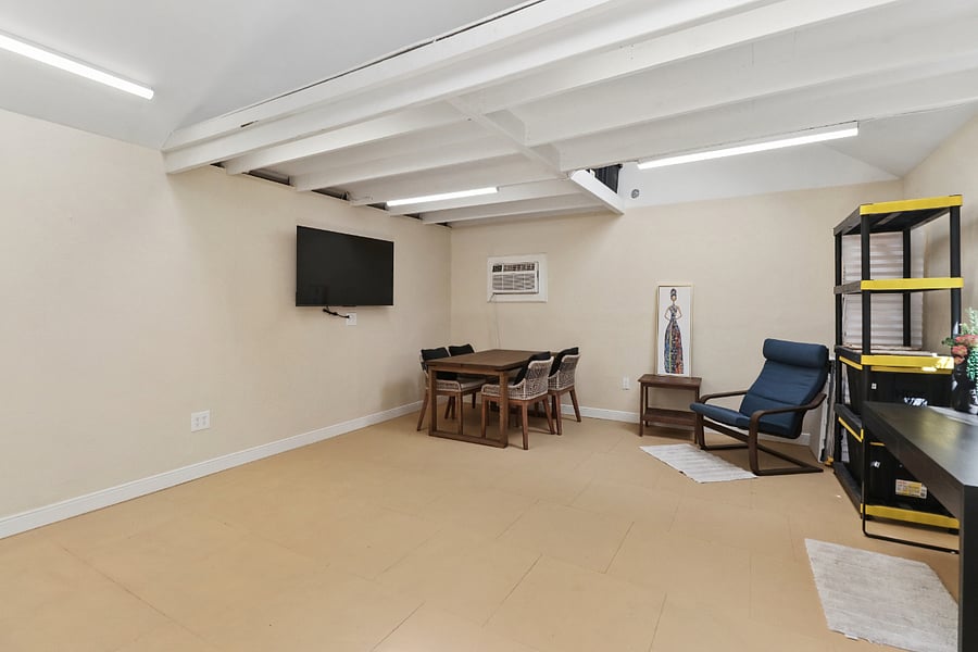 Furnished Finder property 1029773_1 photo 27