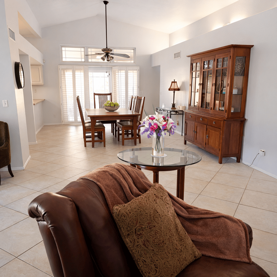 View of Dining area, high ceilings.