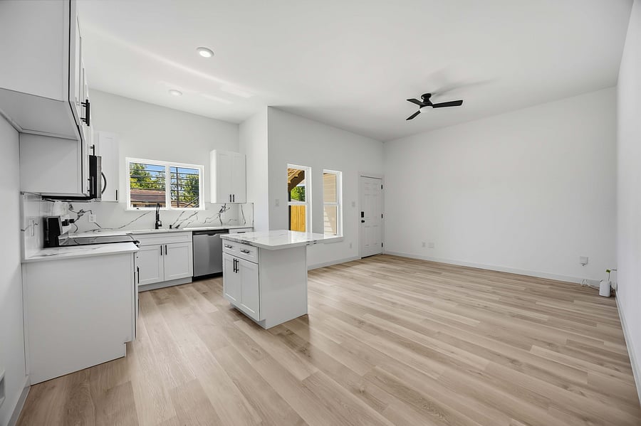 Furnished Finder property 1029804_1 photo 7