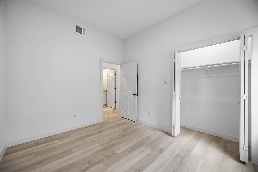 Furnished Finder property 1029804_1 photo 15