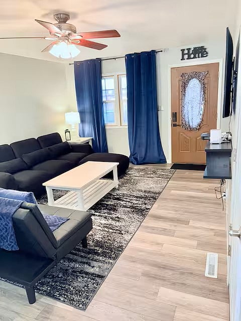 Furnished Finder property 1029806_1 photo 7