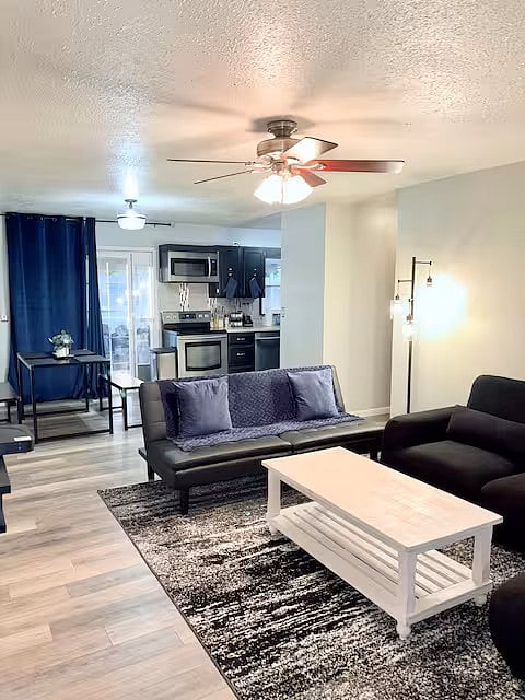 Furnished Finder property 1029806_1 photo 2