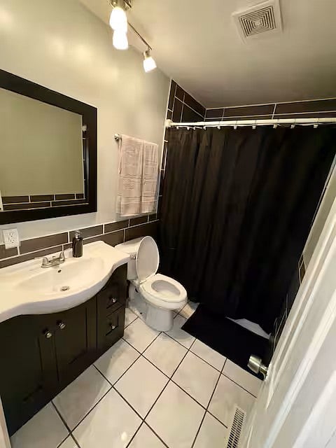 Furnished Finder property 1029806_1 photo 35