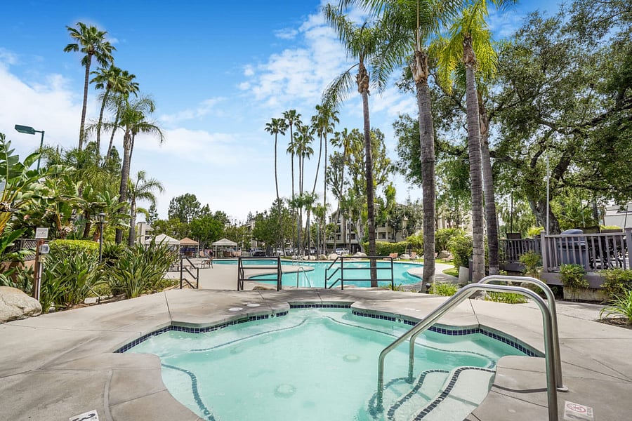 1 of 4 pools/jacuzzis - this is the main pool