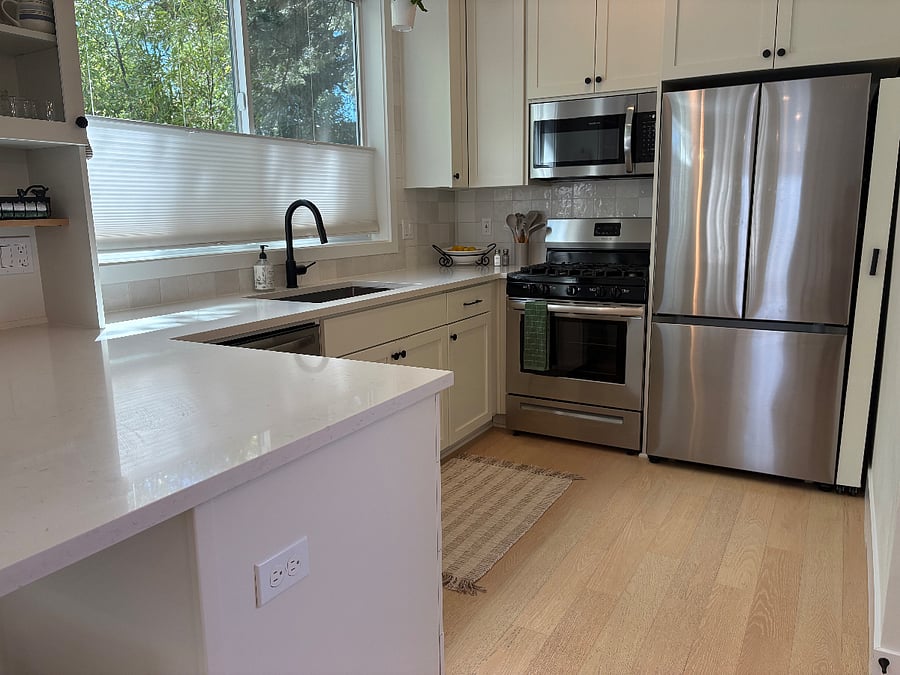 Fully stocked kitchen