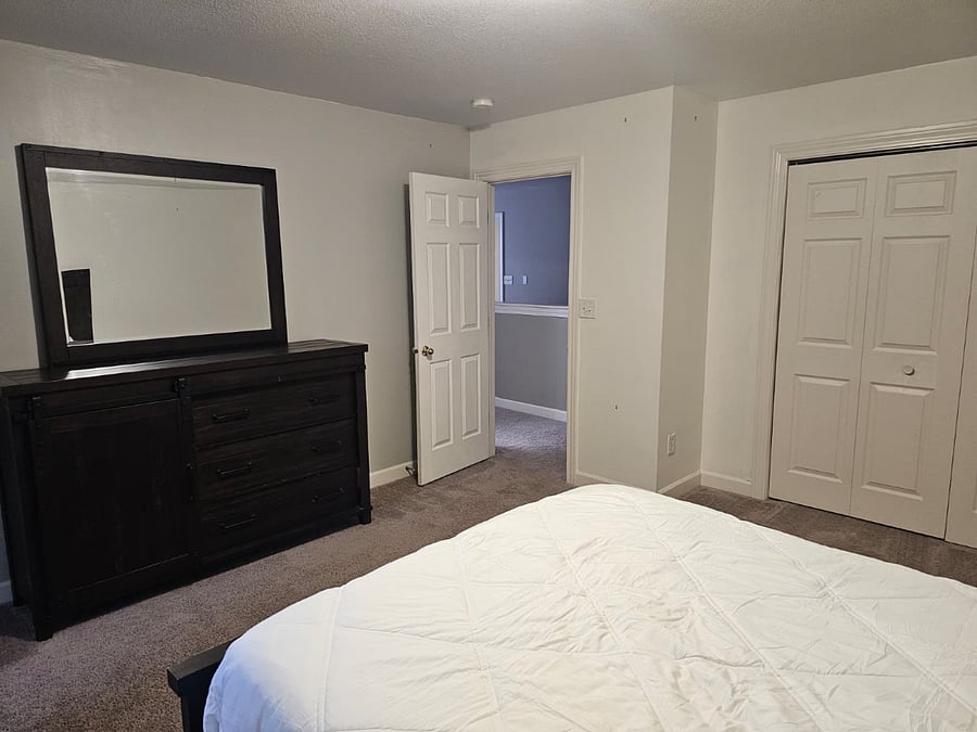 Furnished Finder property 1029829_1 photo 29