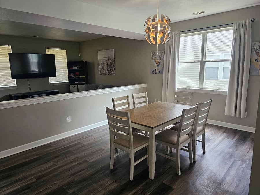 Furnished Finder property 1029829_1 photo 8