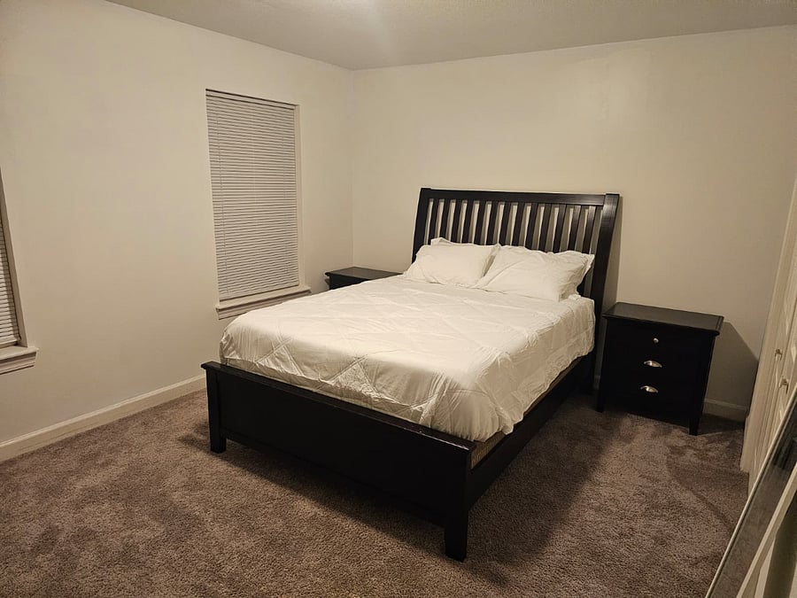 Furnished Finder property 1029829_1 photo 32