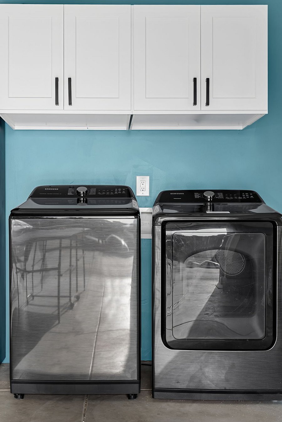 Full-size washer and dryer for convenient extended days.
