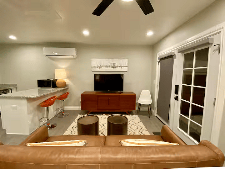 Furnished Finder property 1029854_1 photo 9