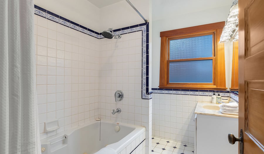 Furnished Finder property 1029865_1 photo 35