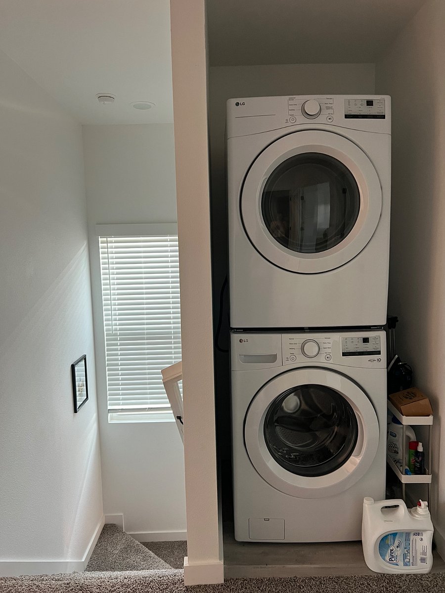 Furnished Finder property 1029867_1 photo 12