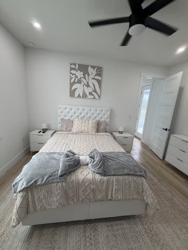 Furnished Finder property 1029868_1 photo 9