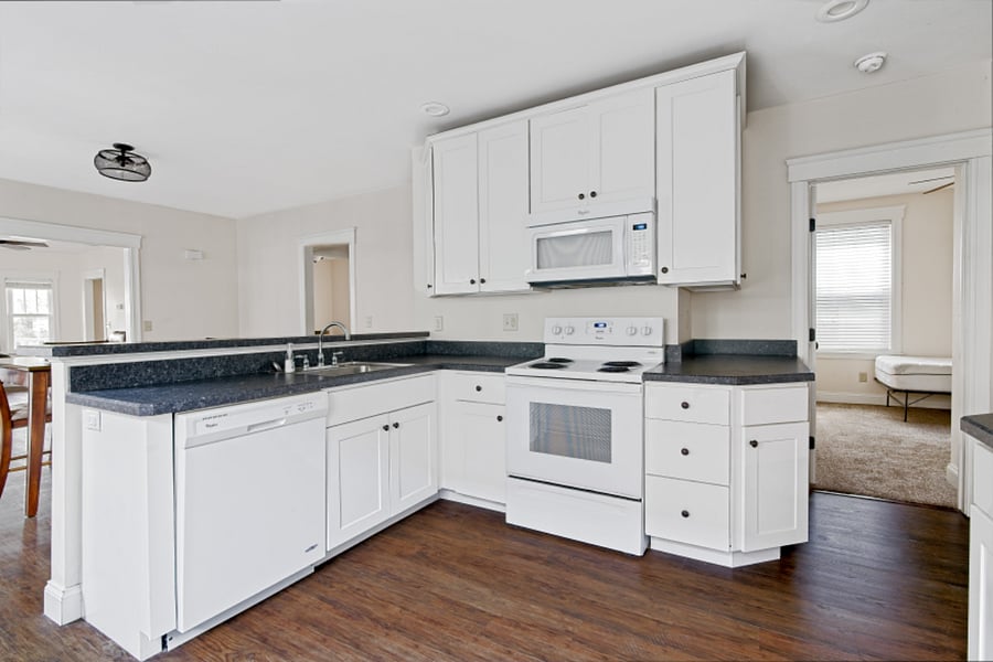 Furnished Finder property 1029870_1 photo 4