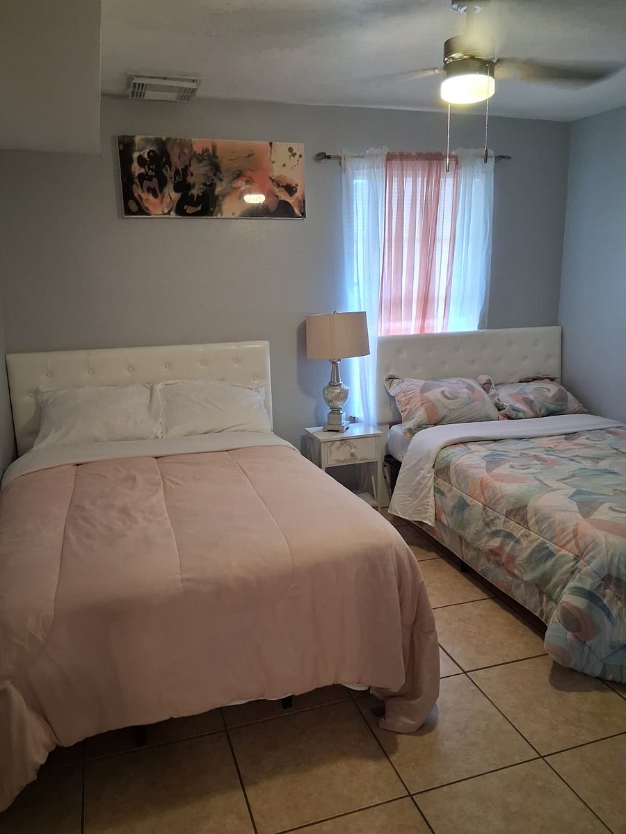 Furnished Finder property 1029896_1 photo 25