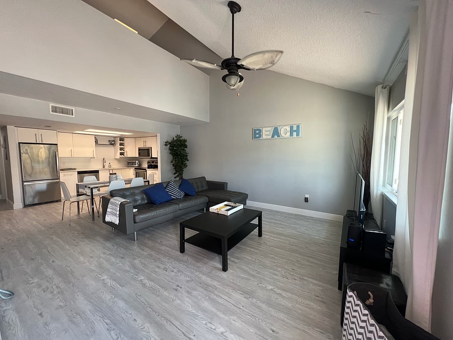 Furnished Finder property 1029898_1 photo 3