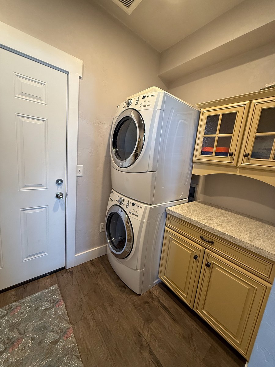 Furnished Finder property 1029918_1 photo 9