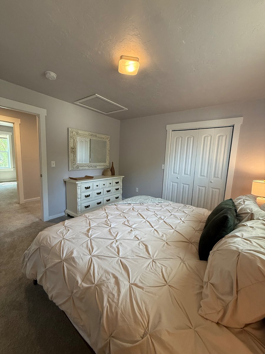 Furnished Finder property 1029918_1 photo 17