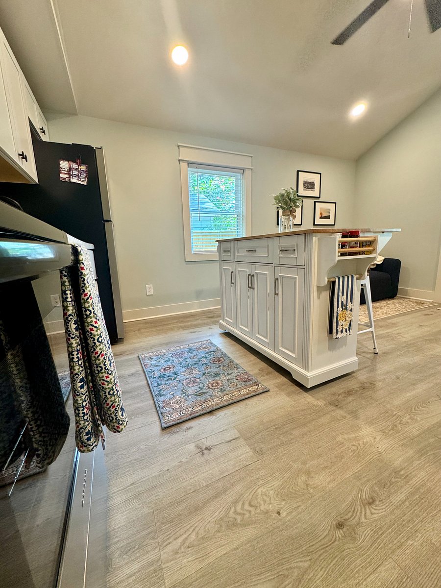 Furnished Finder property 1029927_1 photo 3