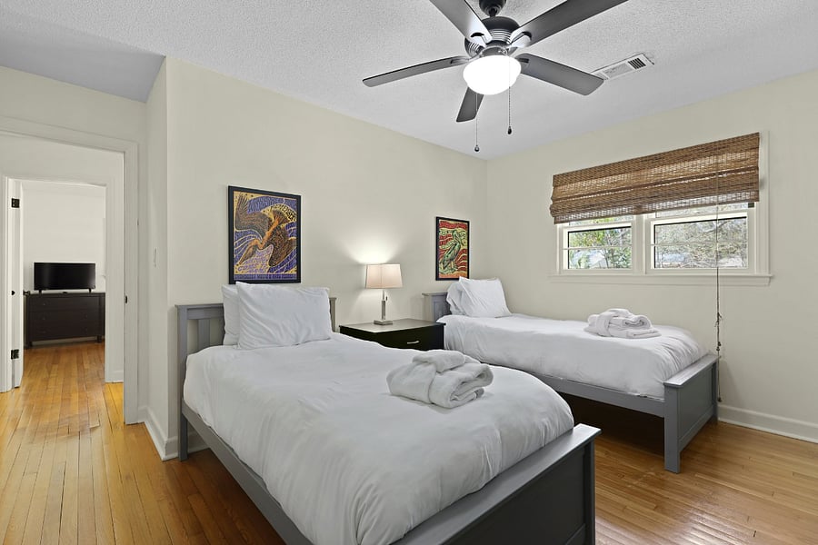 Two Twins 3rd Bedroom