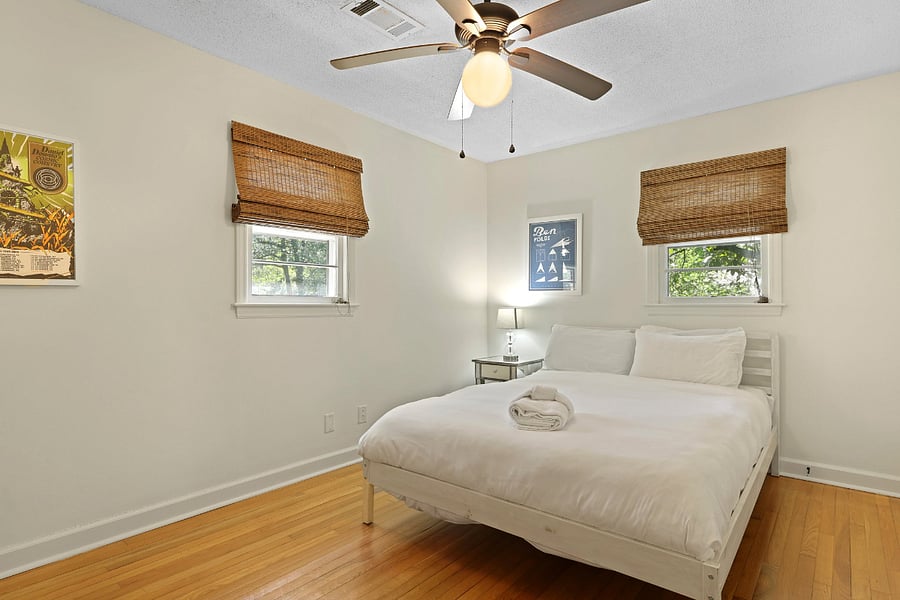 Queen 2nd Bedroom