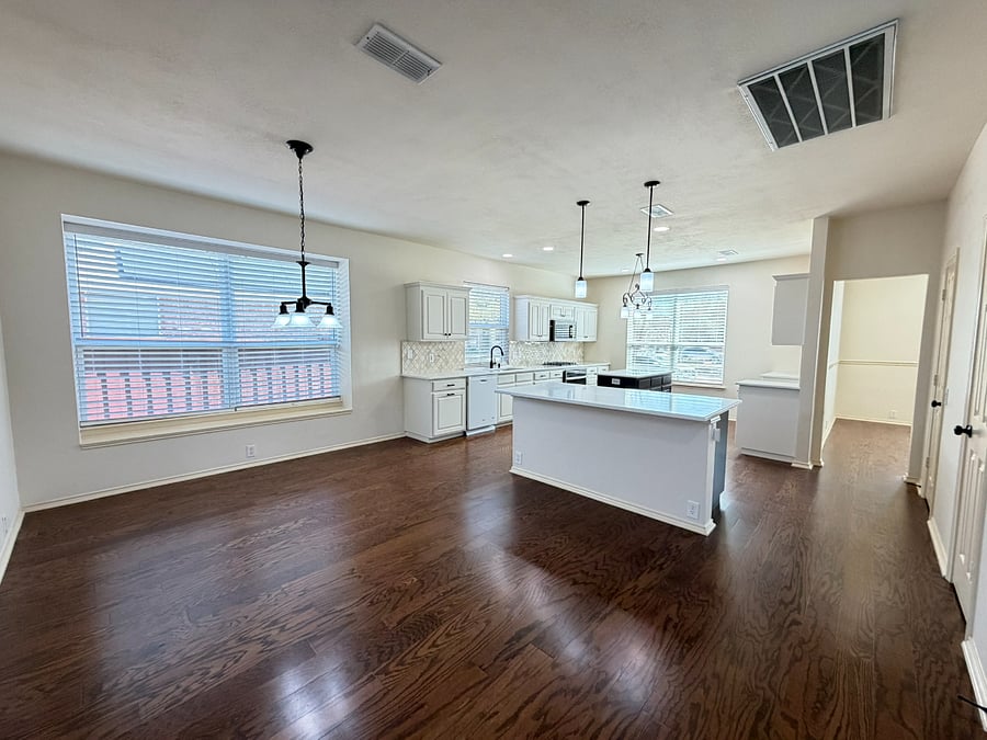 Furnished Finder property 1029929_1 photo 7