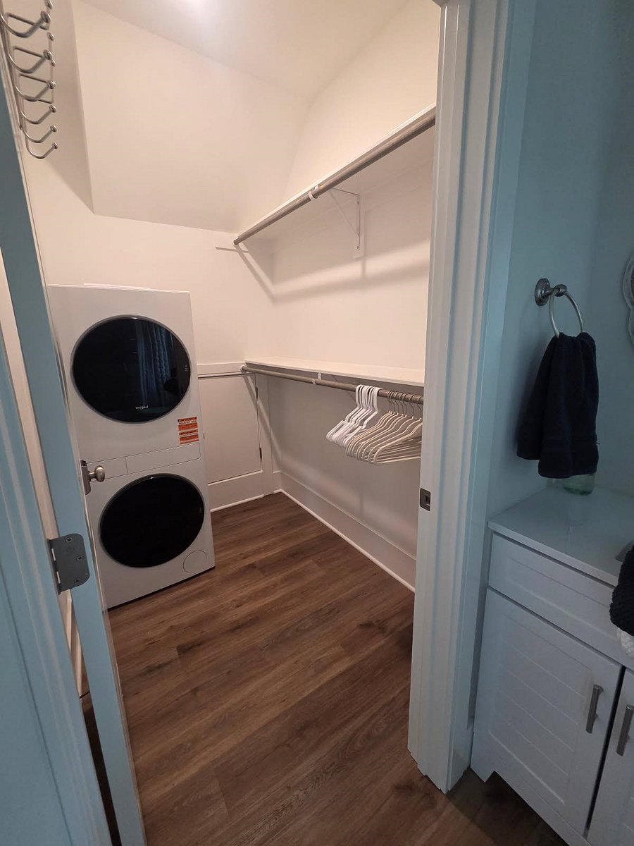 Furnished Finder property 1029935_1 photo 14