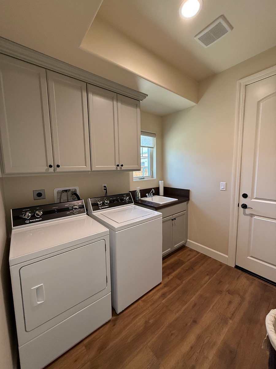 Furnished Finder property 1029938_1 photo 8