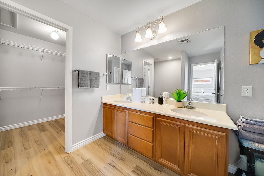Furnished Finder property 1029986_1 photo 13