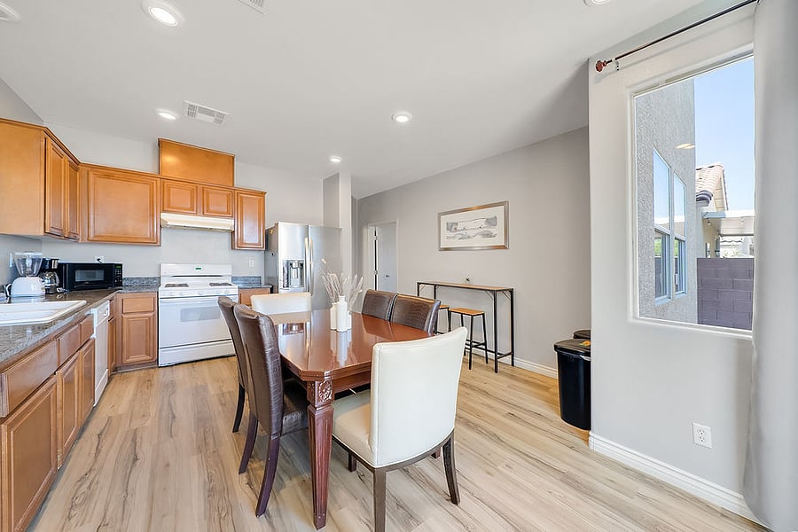 Furnished Finder property 1029986_1 photo 3