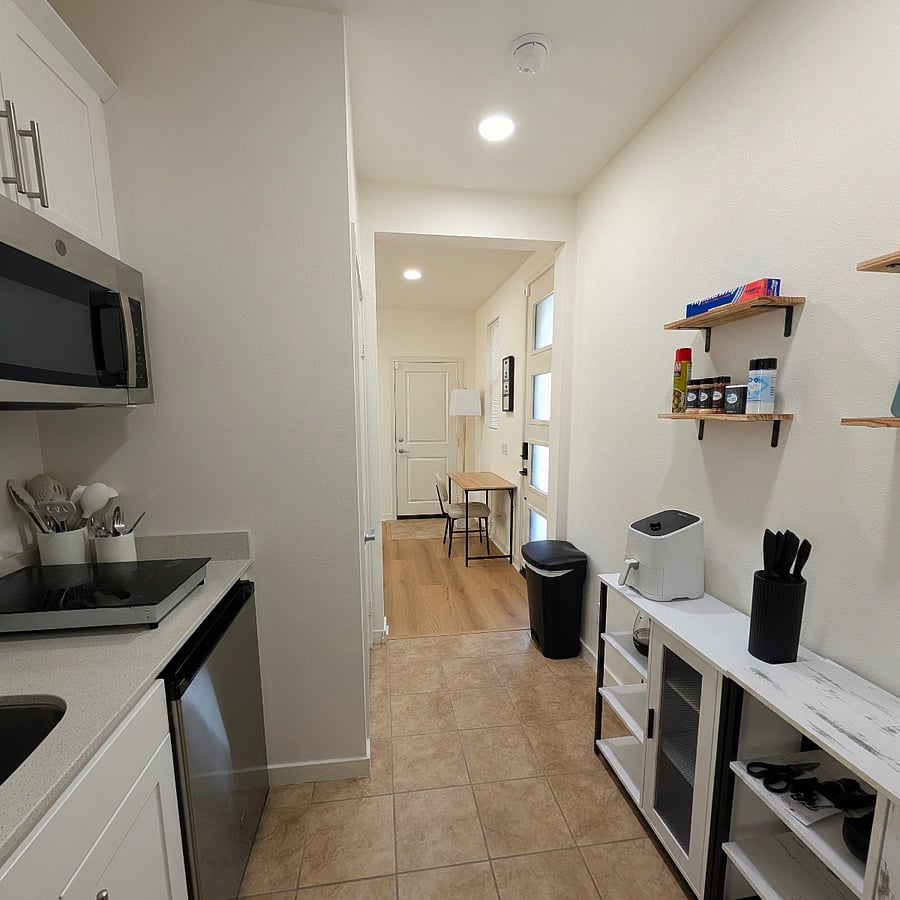 Furnished Finder property 1030016_1 photo 8