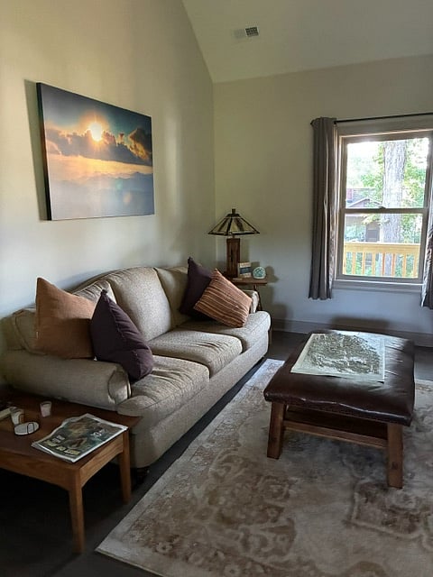 Furnished Finder property 1030023_1 photo 5
