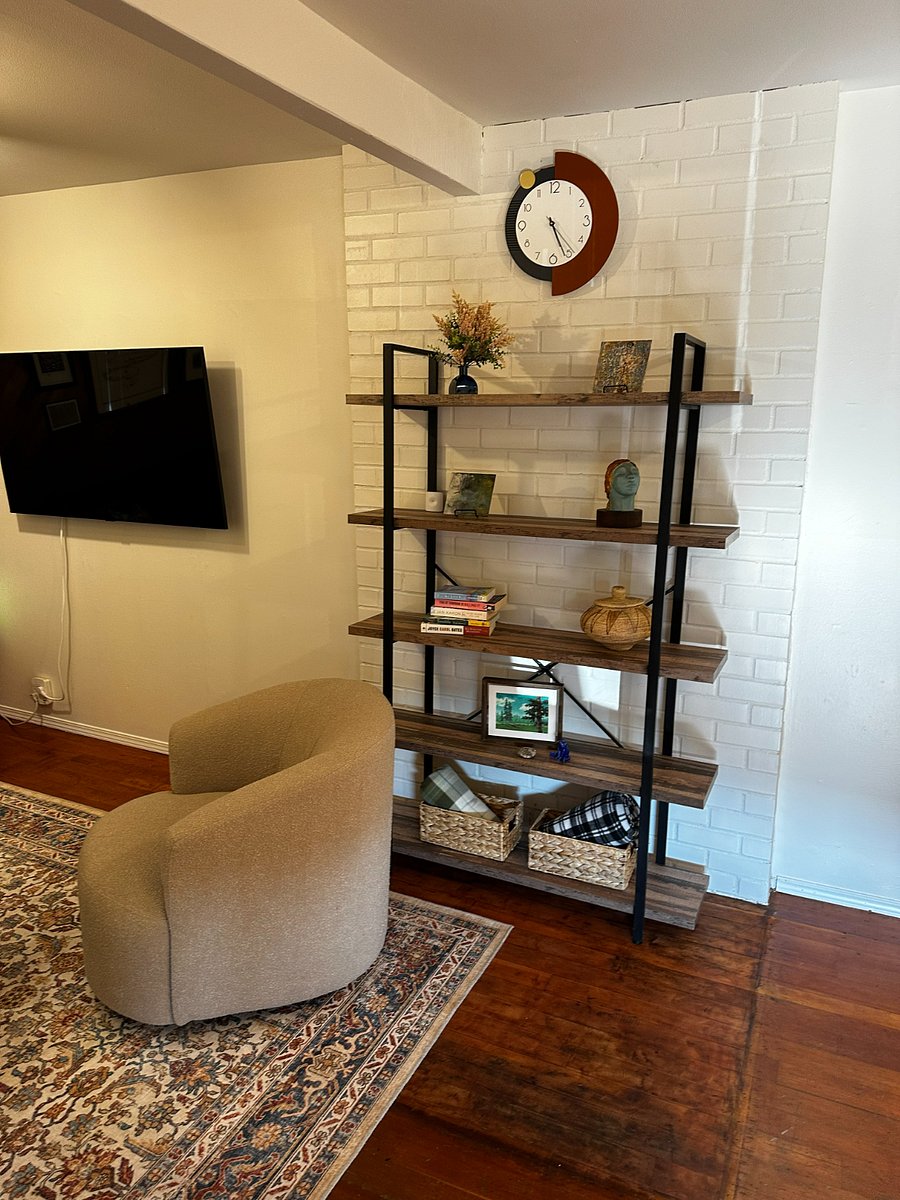 Furnished Finder property 1030027_1 photo 3