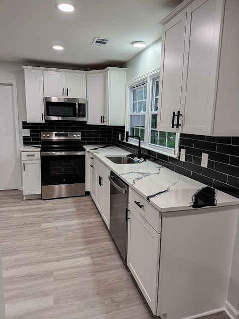 Full Renovated Kitchen