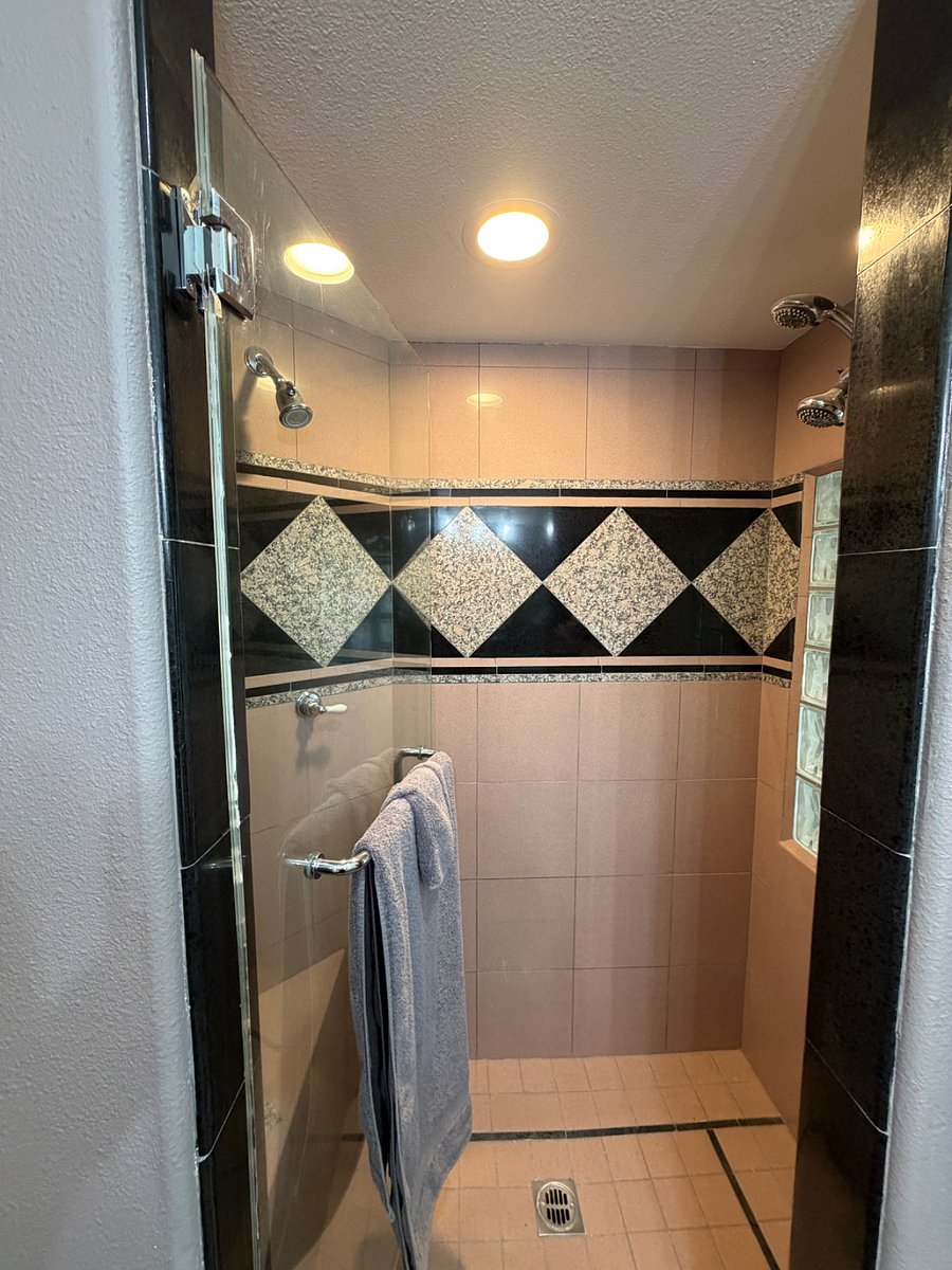 primary en suite with separate shower - 2 shower heads