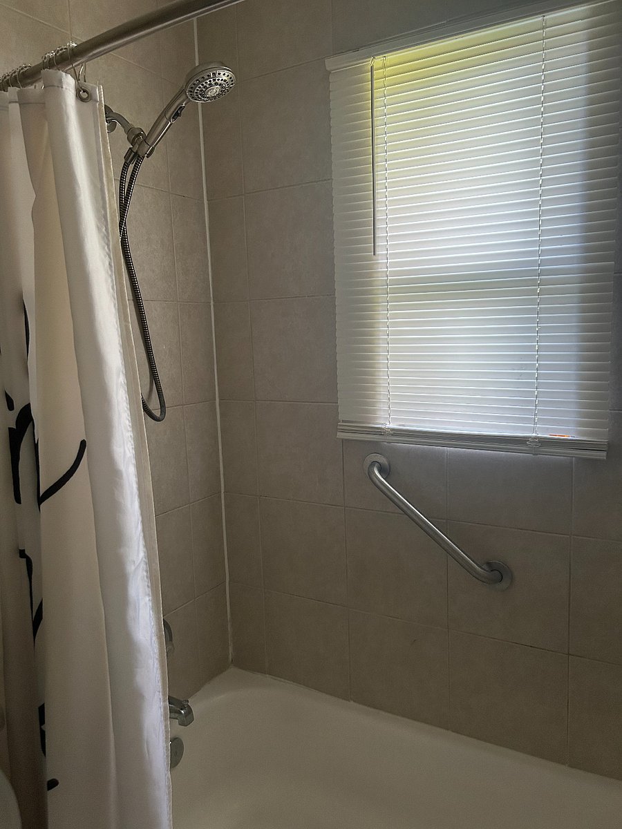 Furnished Finder property 1030097_1 photo 9