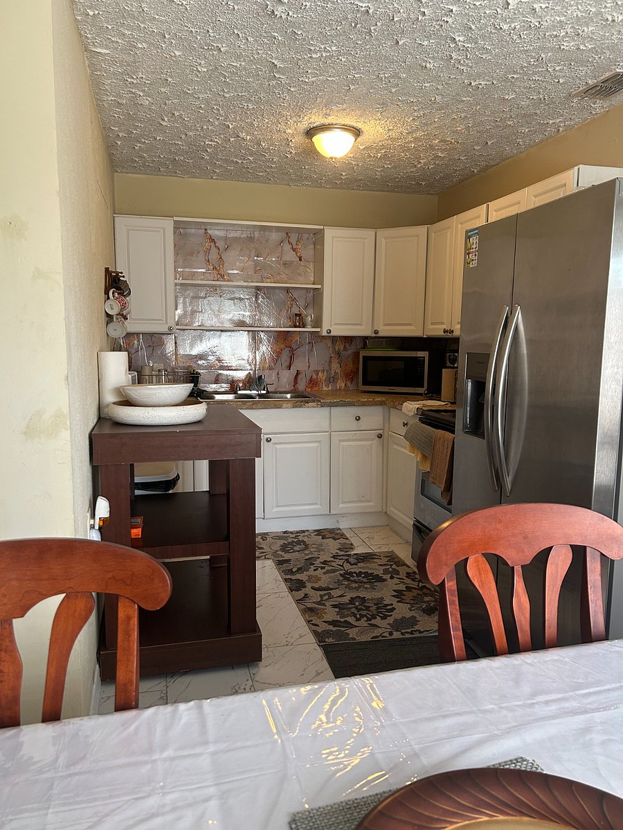 Furnished Finder property 1030097_1 photo 3