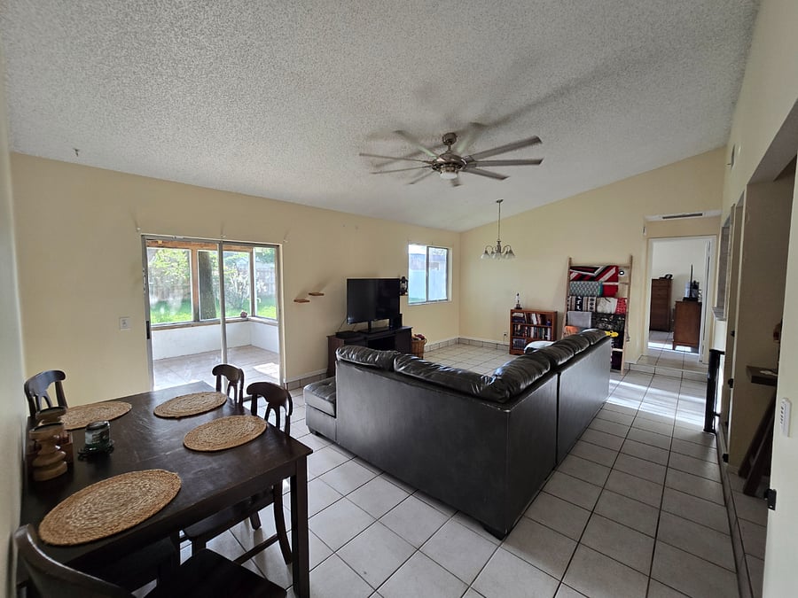 Furnished Finder property 1030119_1 photo 60