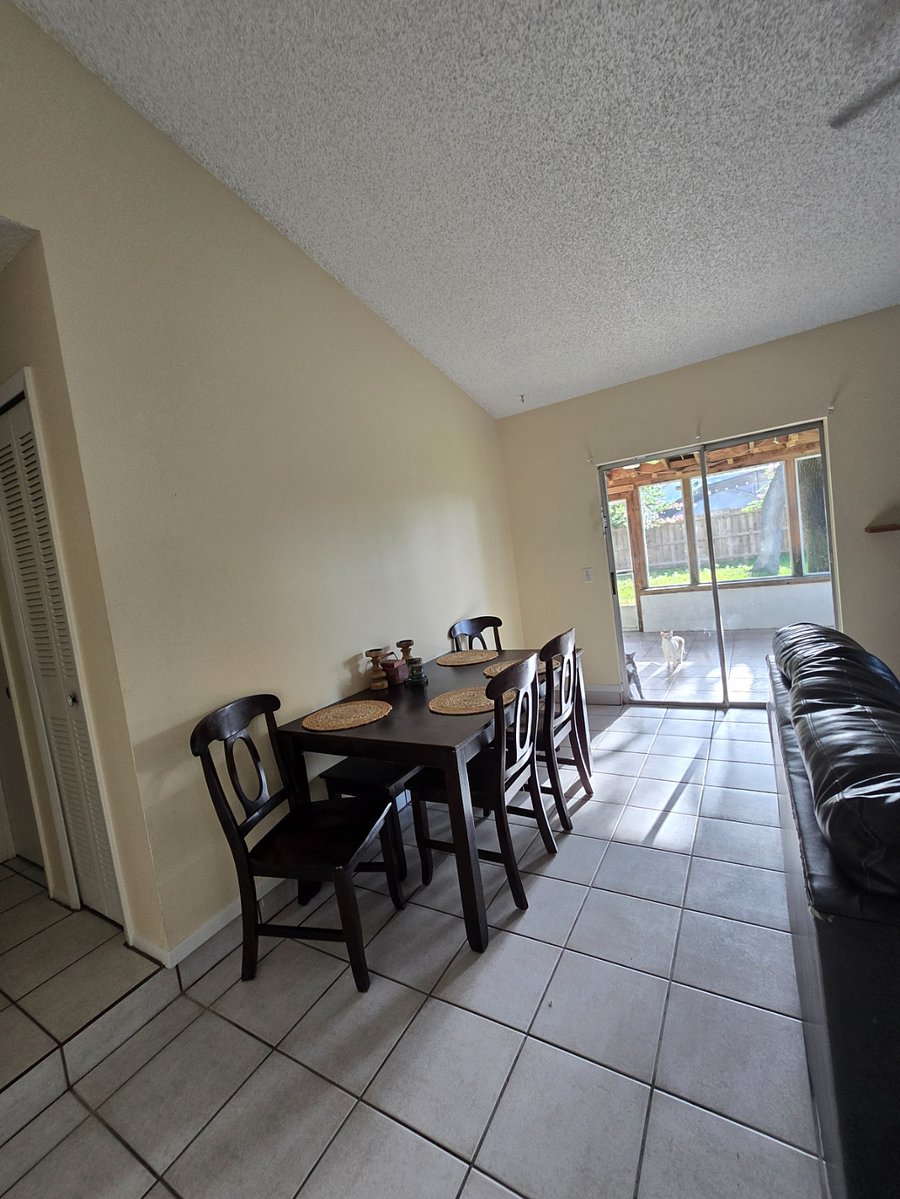 Furnished Finder property 1030119_1 photo 61